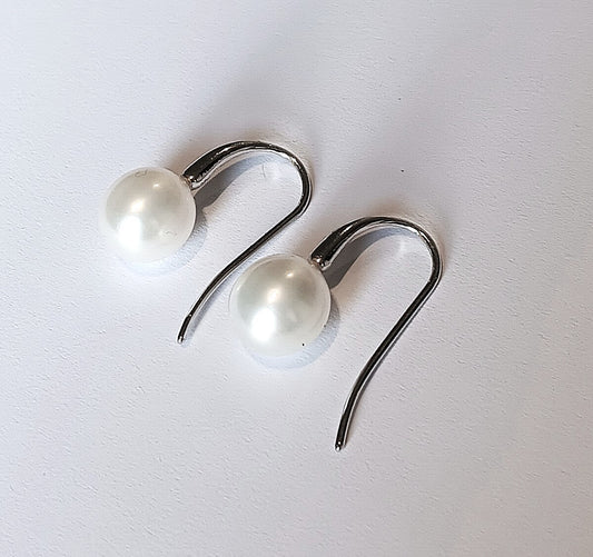 Freshwater Pearl Earrings set in Sterling Silver