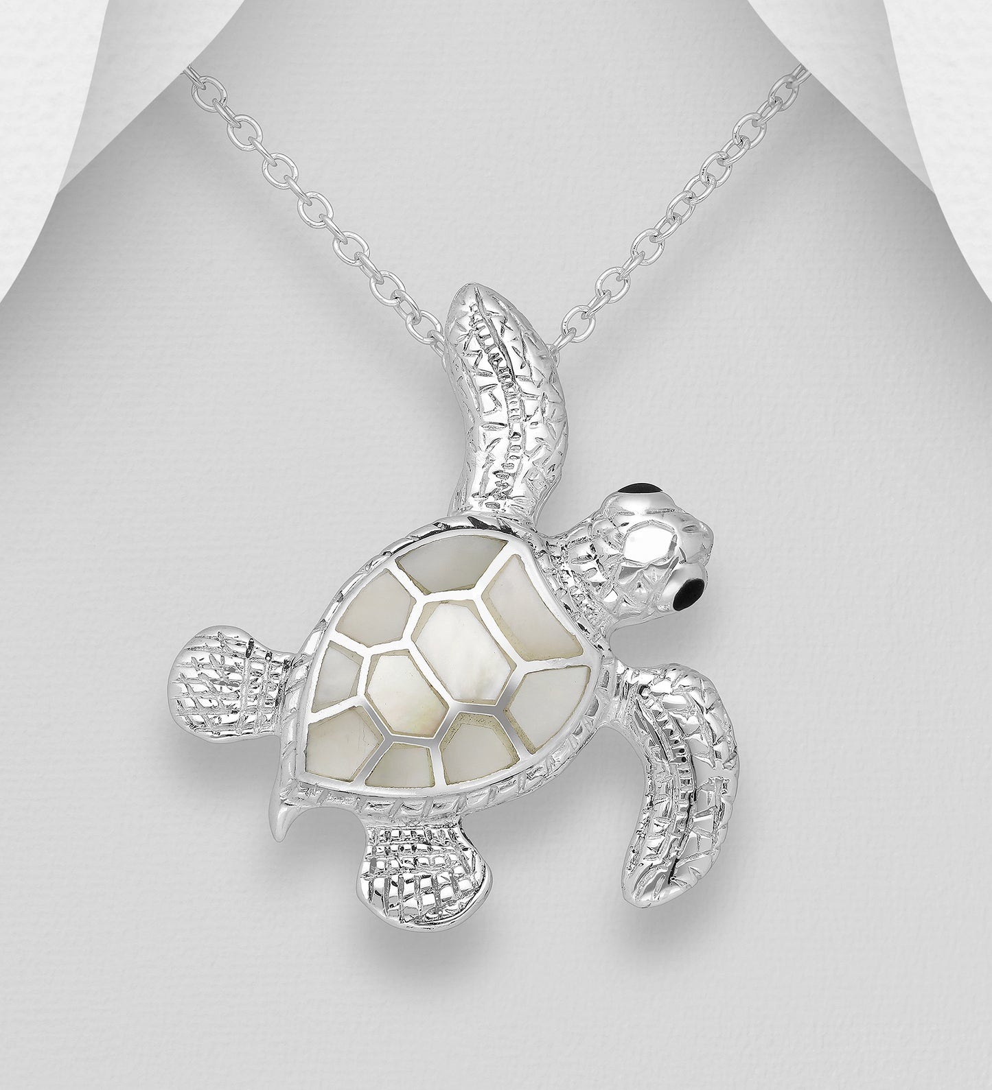 Sterling Silver Turtle Pendant decorated with Mother of Pearl Shell