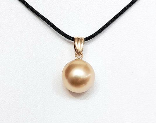 Golden South Sea Round Pearl Pendant set in 9k Gold