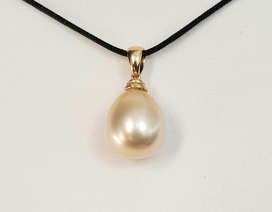 Elegant Golden South Sea Teardrop Pearl Pendant set in 9k Gold